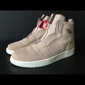 Air Jordan 1 High ZIP Women's Size 8